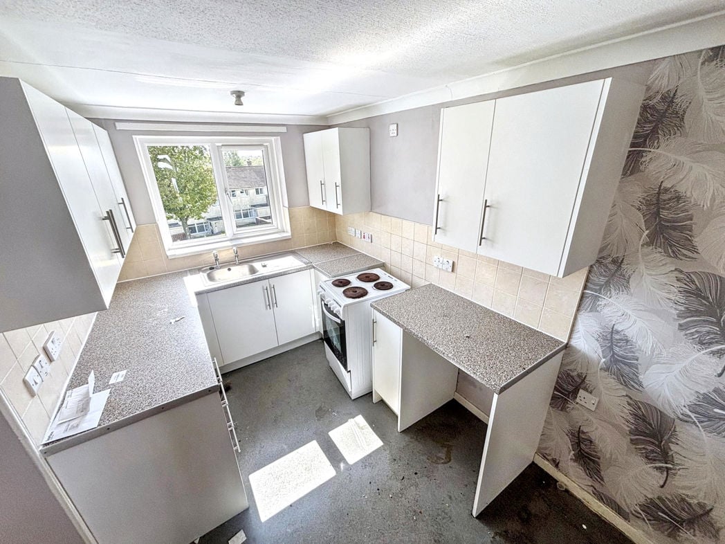 Property image 5 of 9
