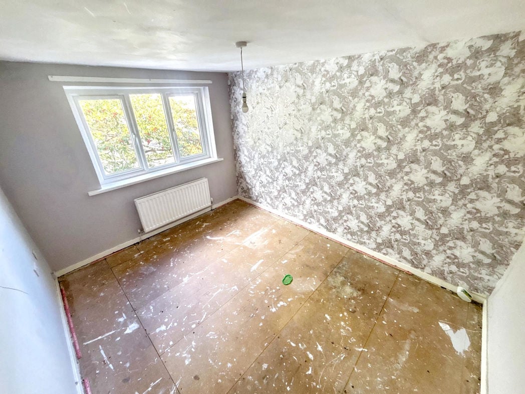 Property image 6 of 9