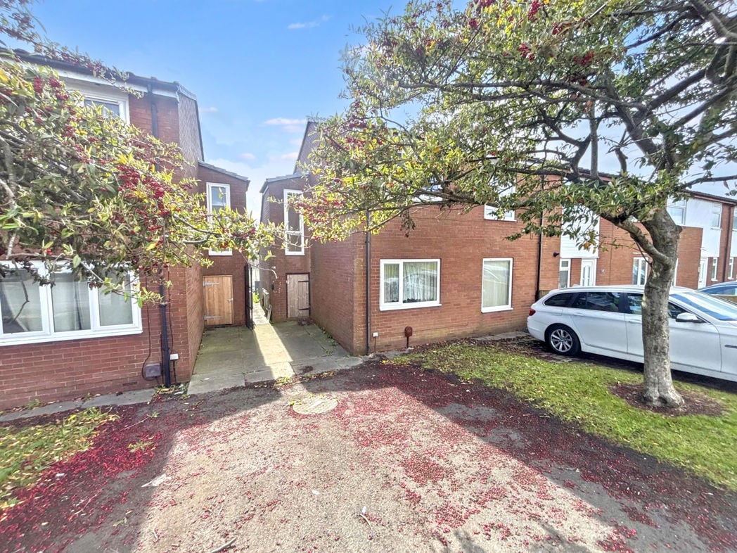 Property image 9 of 9