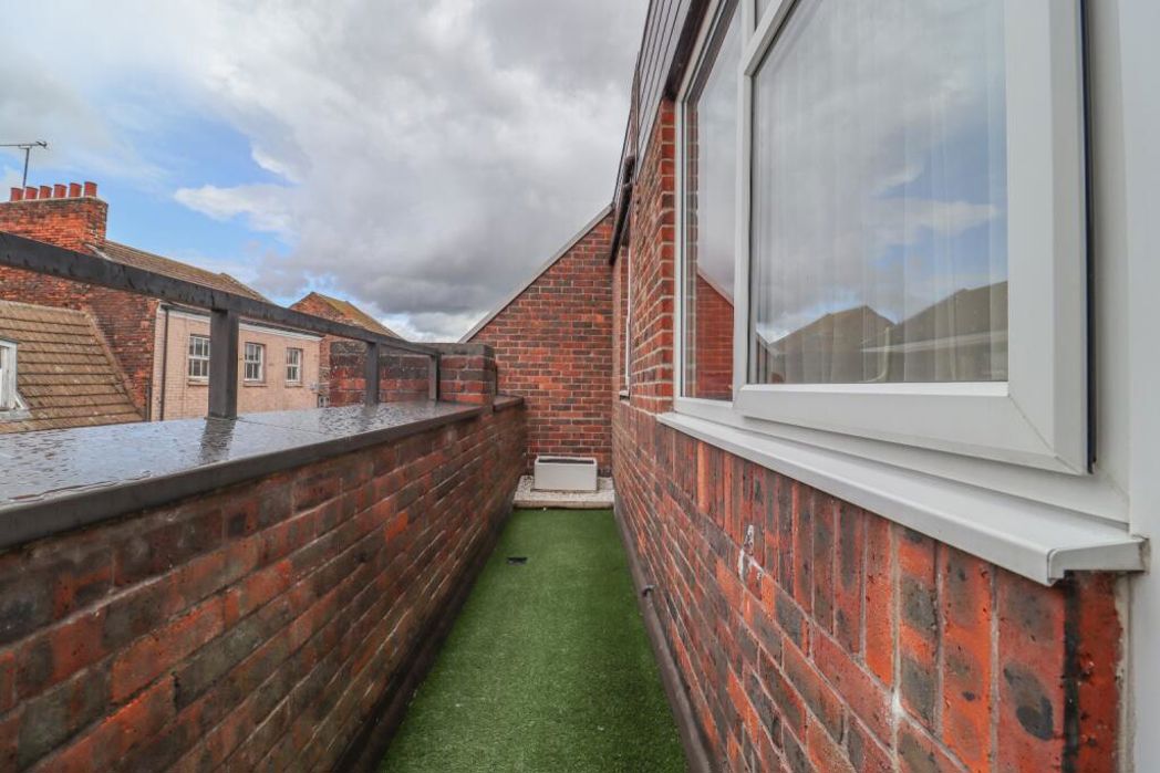 Property image 11 of 11