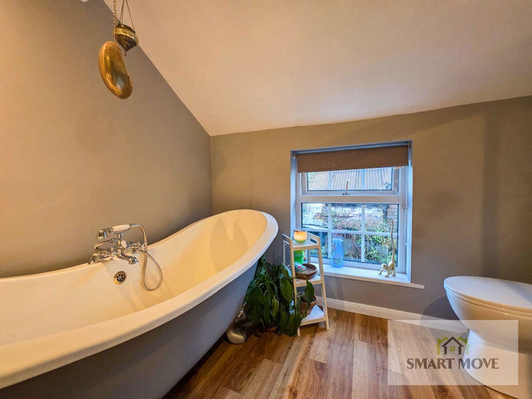 Property image 20 of 20
