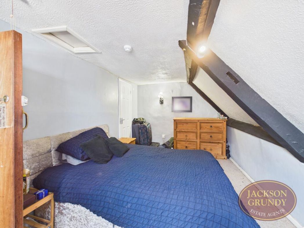 Property image 15 of 18