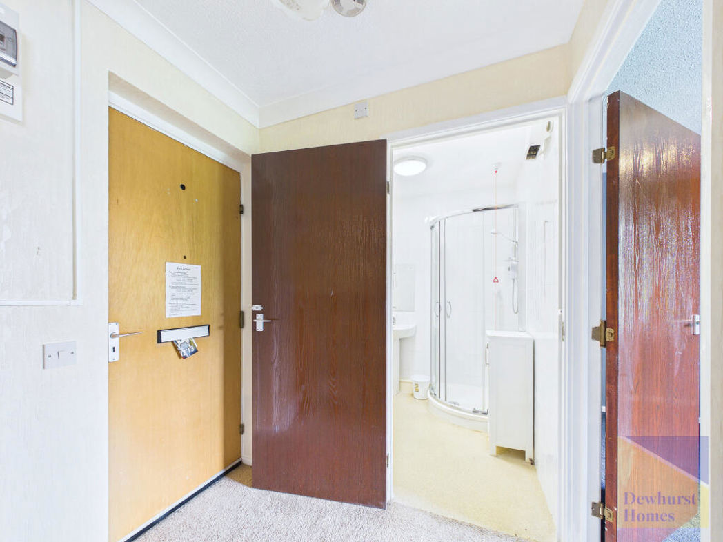 Property image 10 of 11