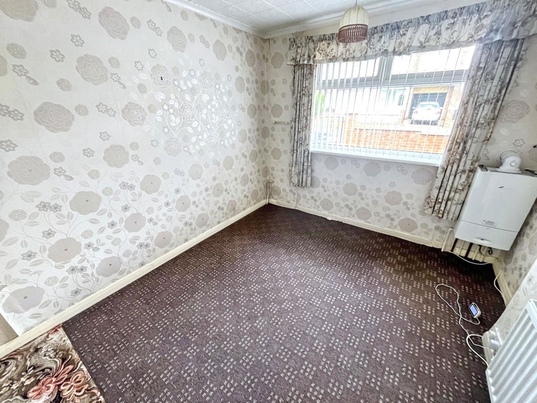 Property image 14 of 17
