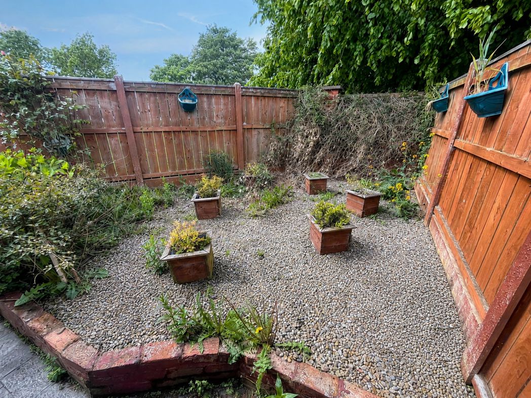 Property image 16 of 17