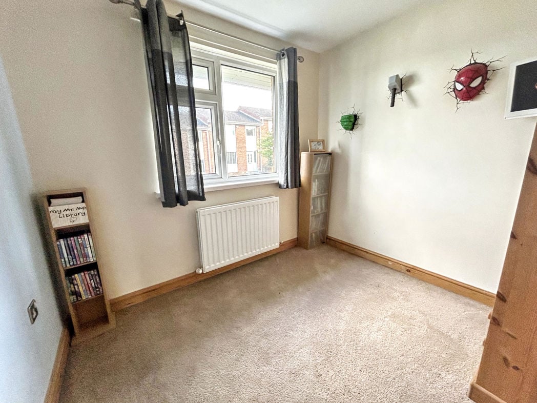 Property image 10 of 16
