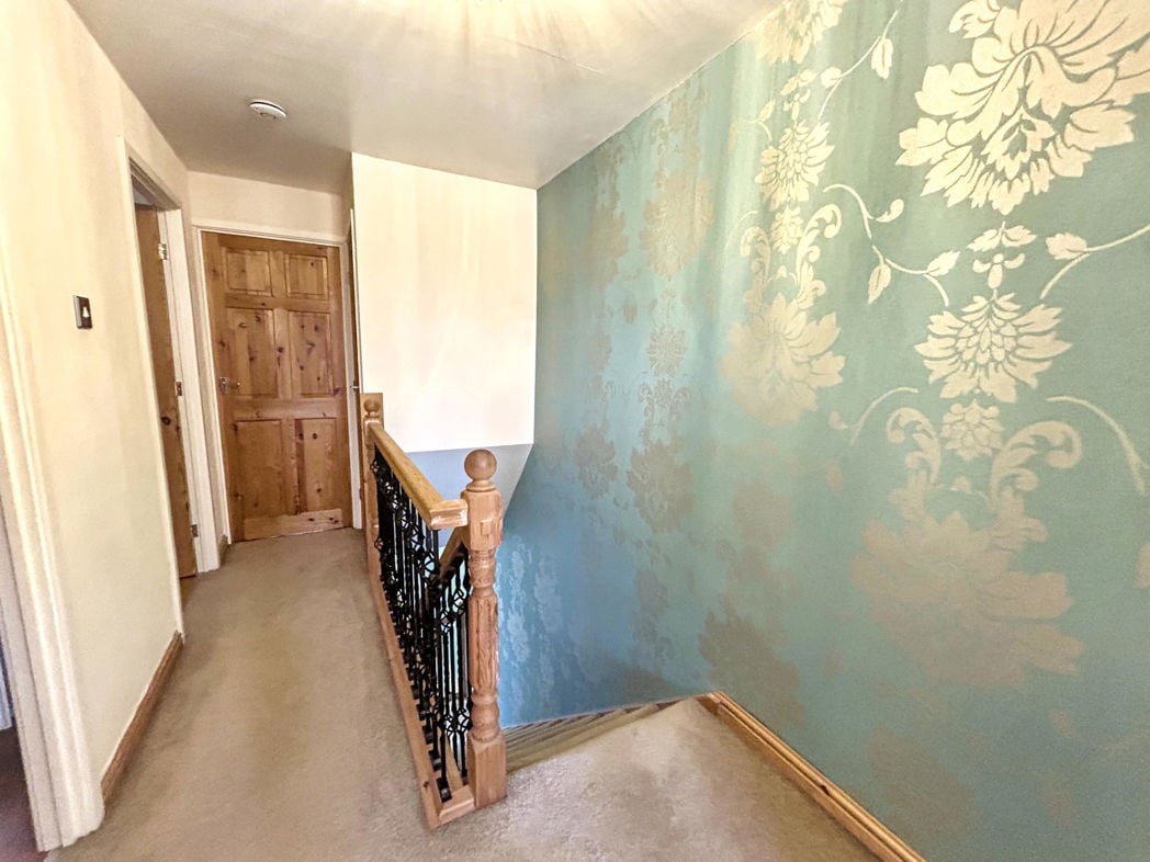 Property image 7 of 16
