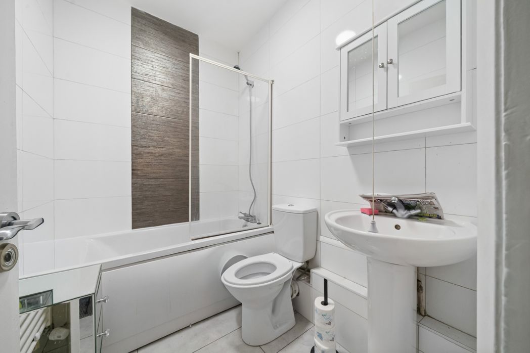 Property image 7 of 11