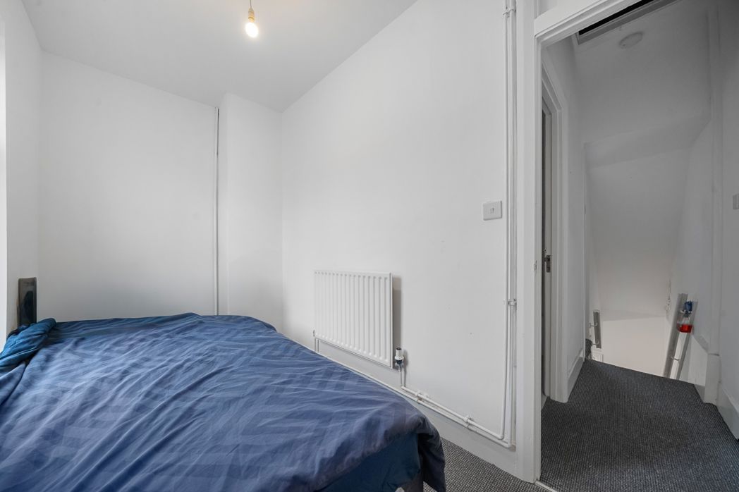 Property image 8 of 11
