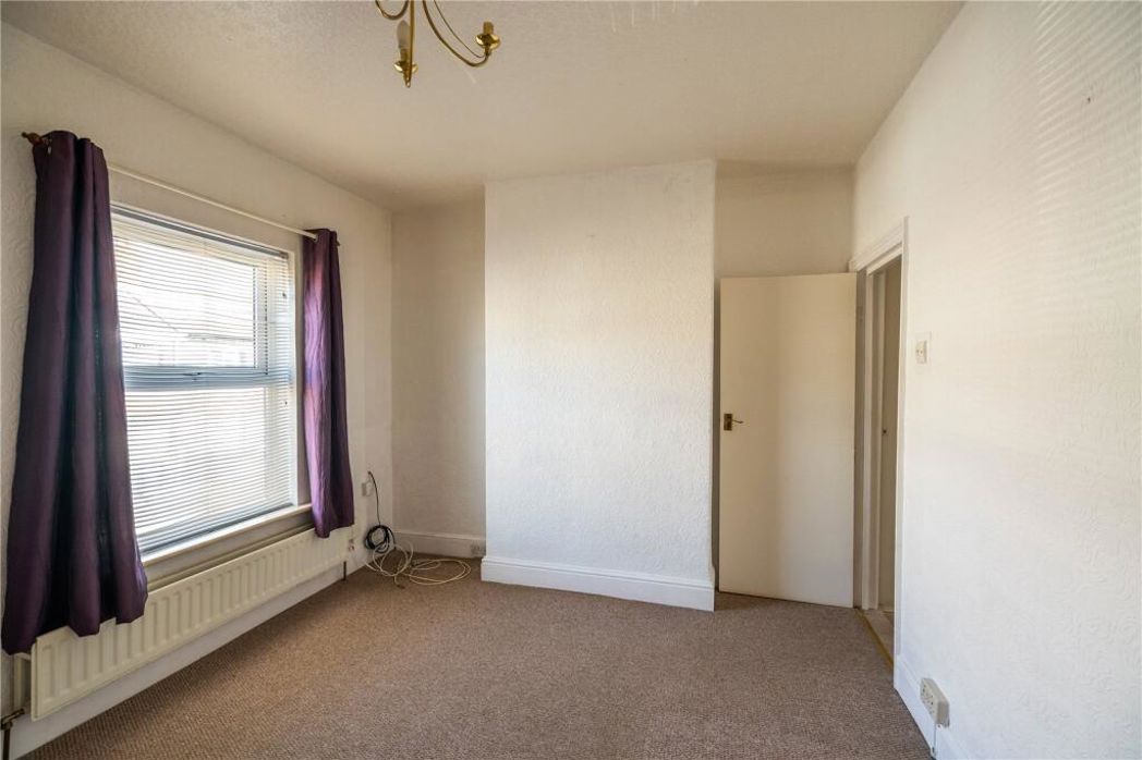 Property image 5 of 9