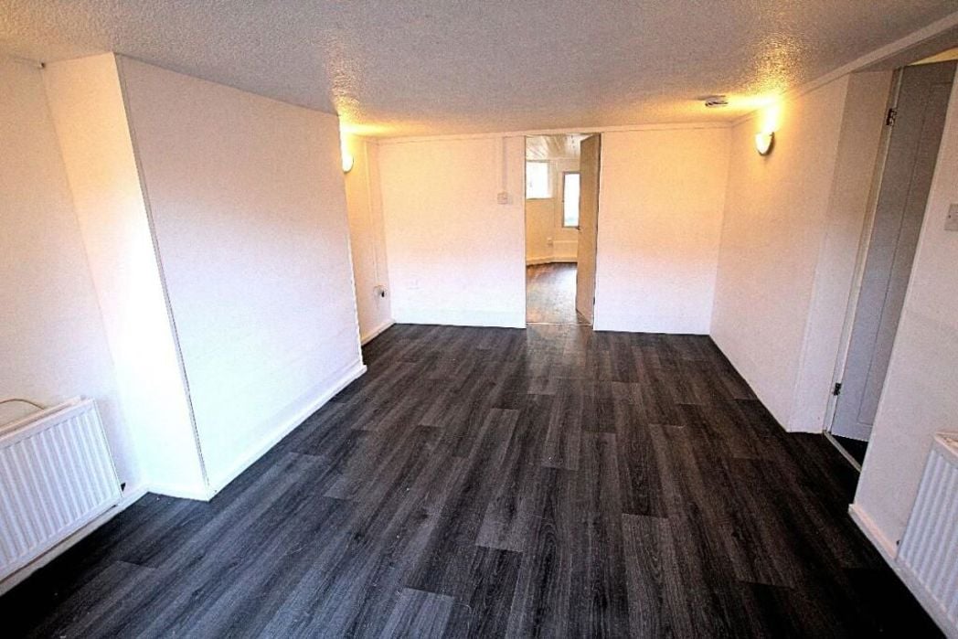Property image 2 of 5