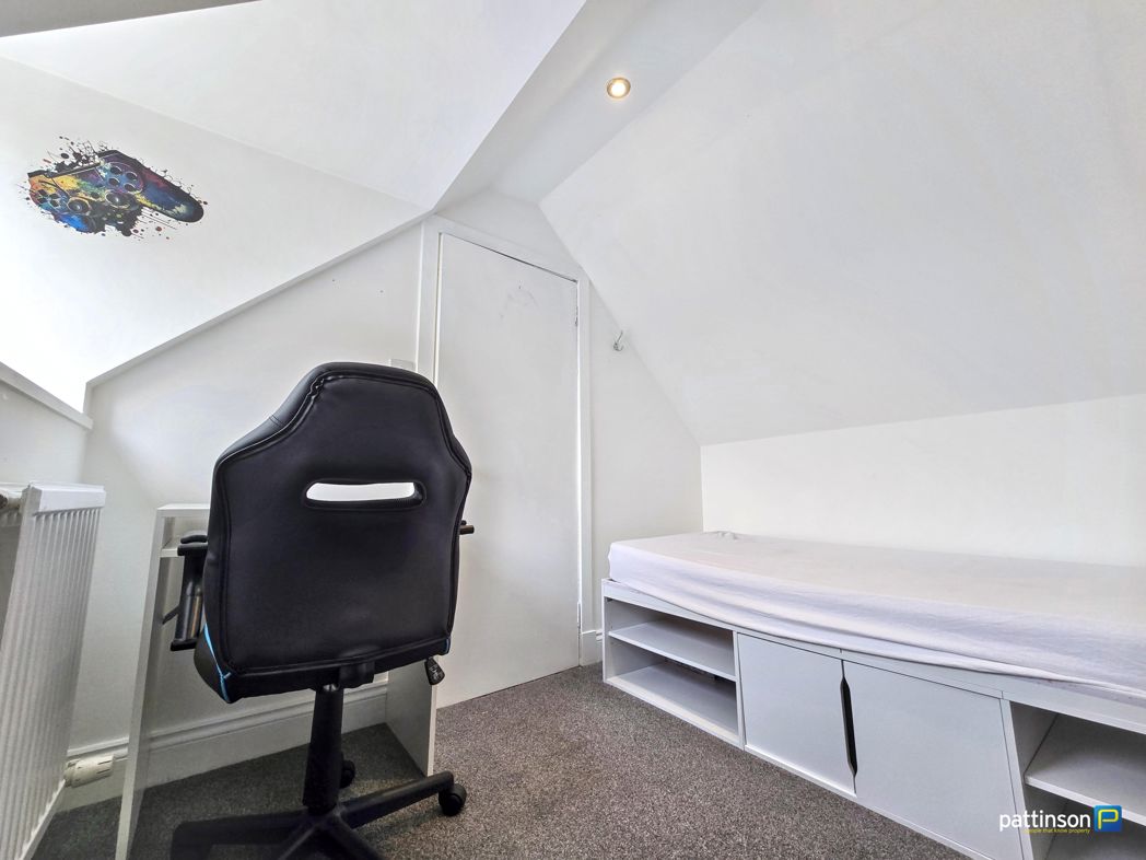 Property image 7 of 43