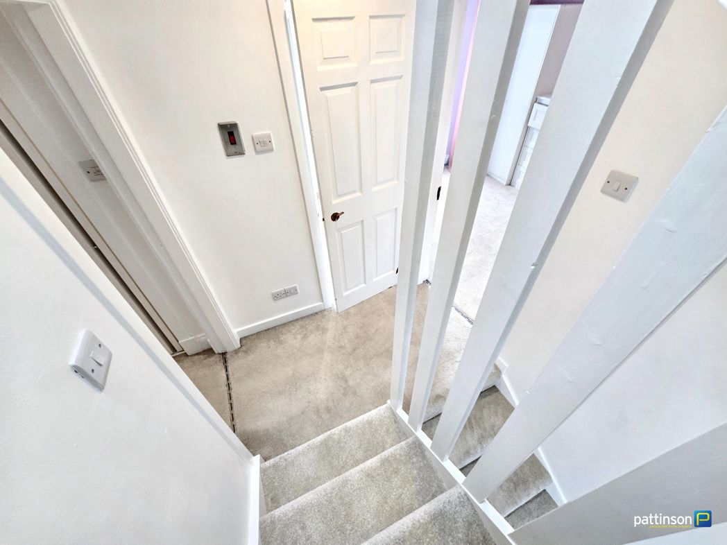 Property image 12 of 43