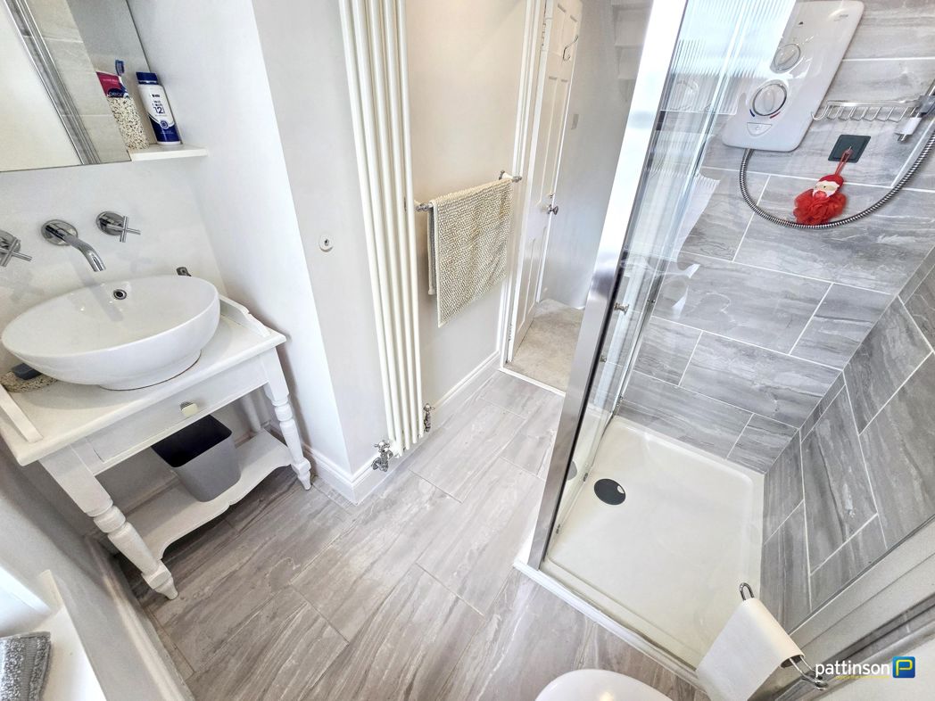 Property image 18 of 43