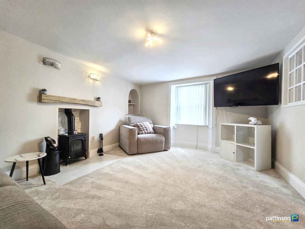 Property image 26 of 43