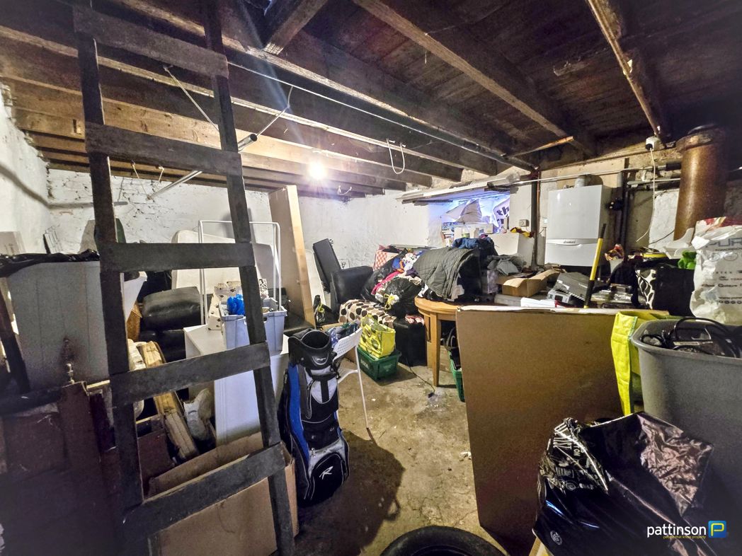 Property image 34 of 43
