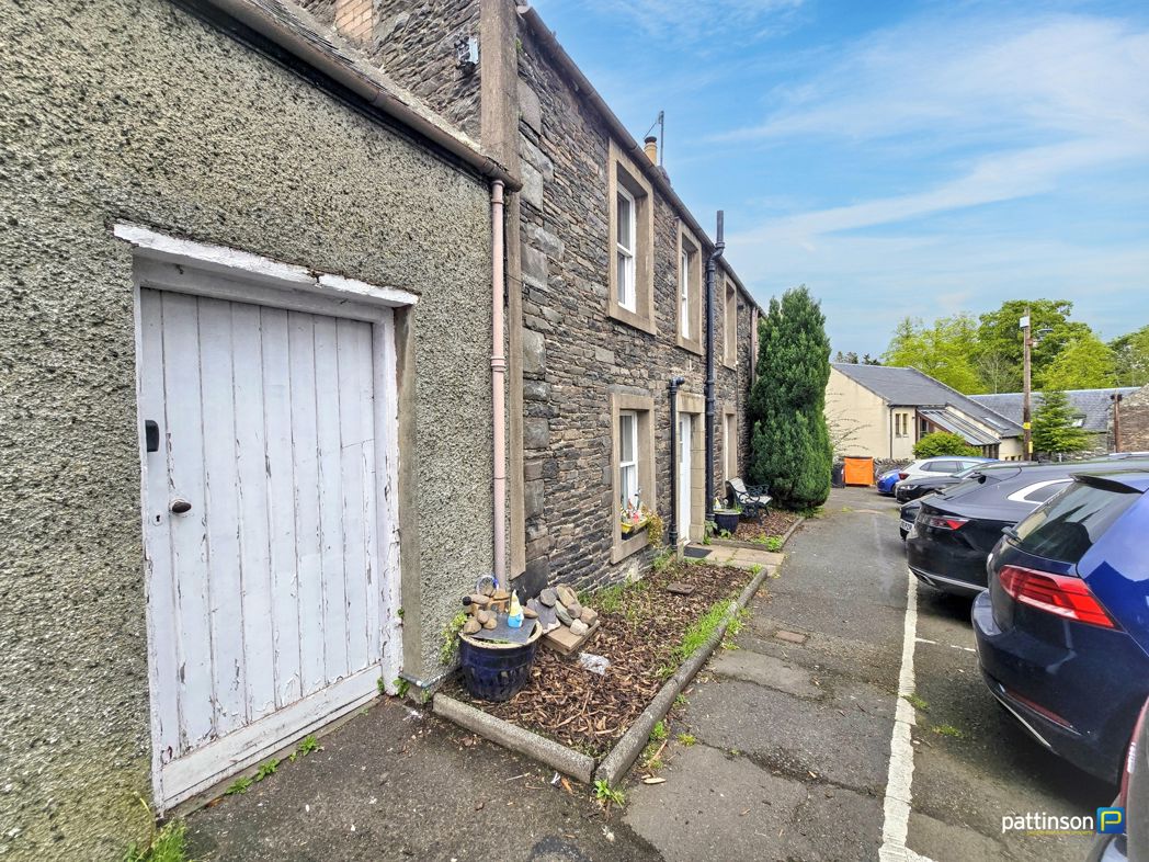 Property image 38 of 43