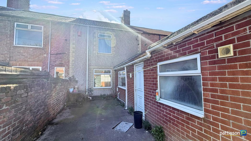 Property image 15 of 17