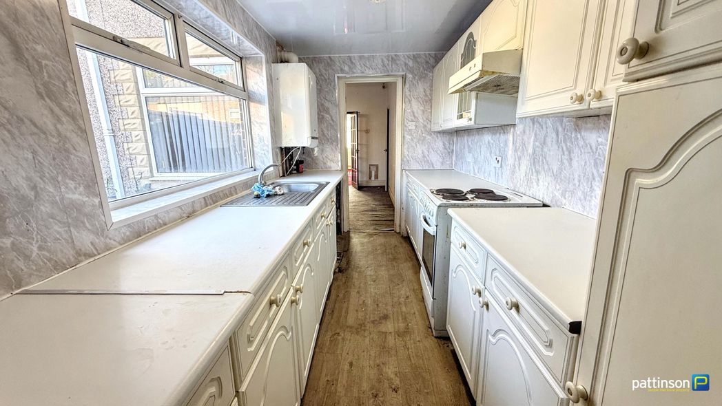 Property image 8 of 17