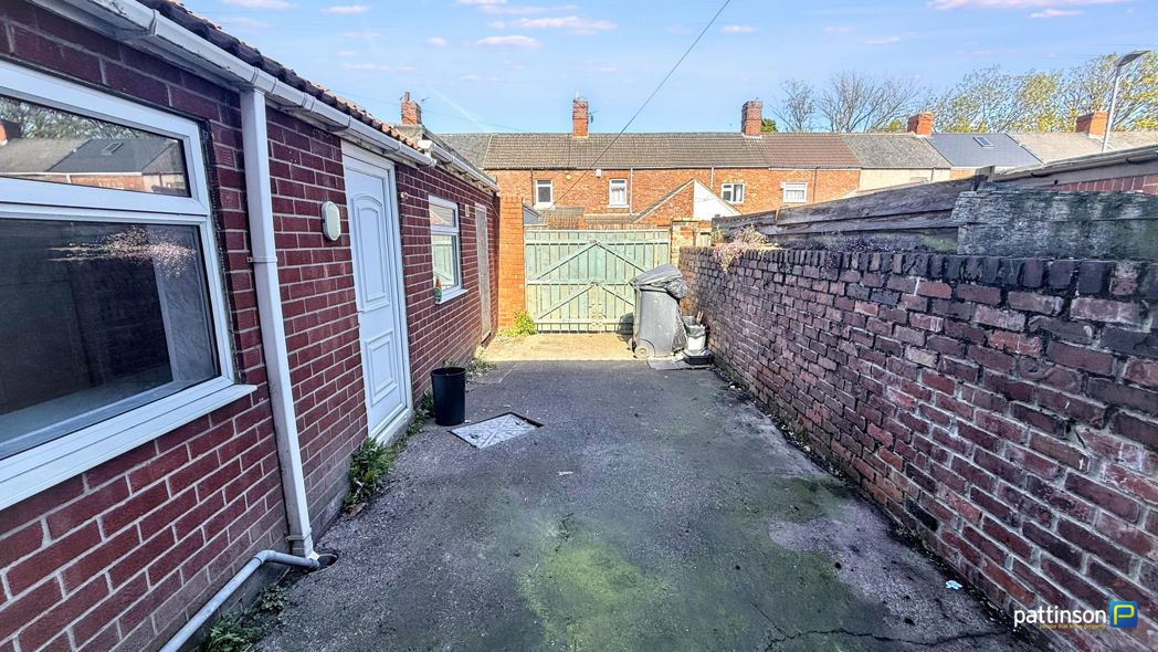 Property image 14 of 17