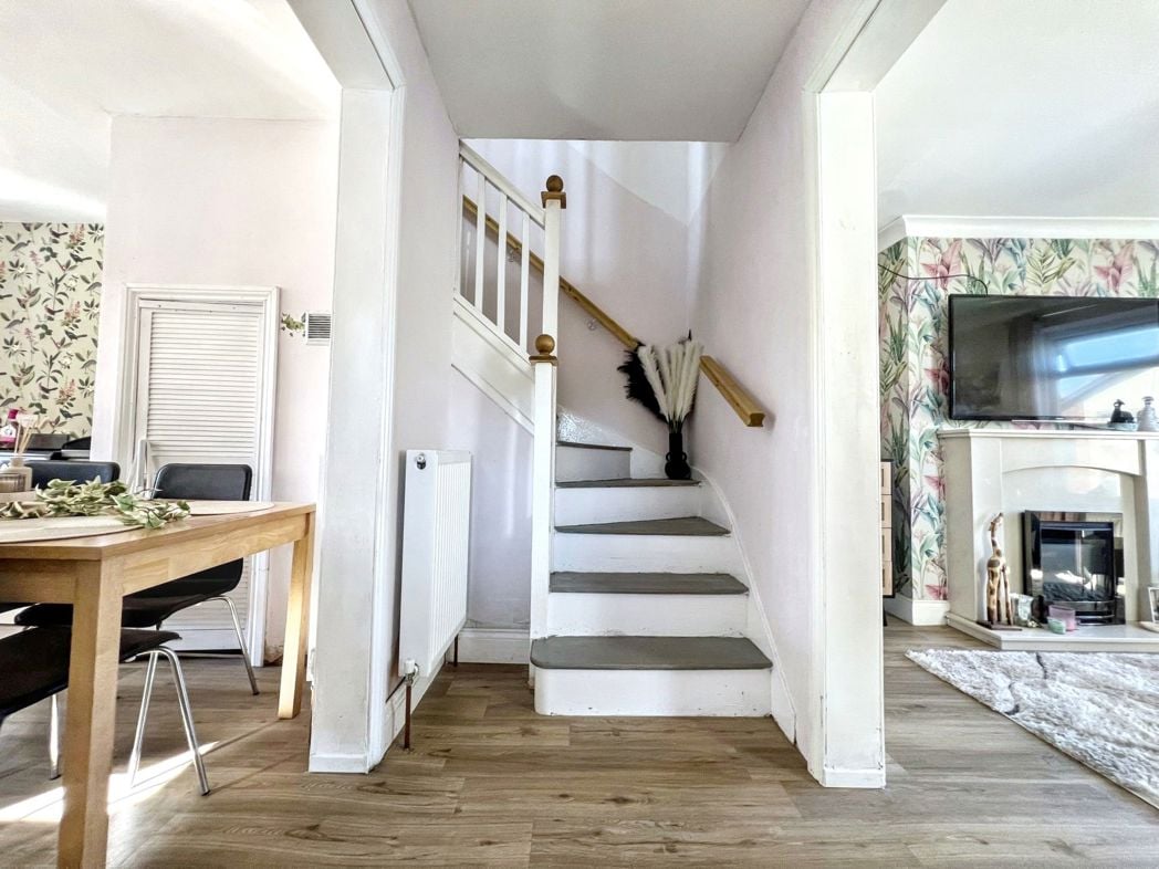 Property image 11 of 20