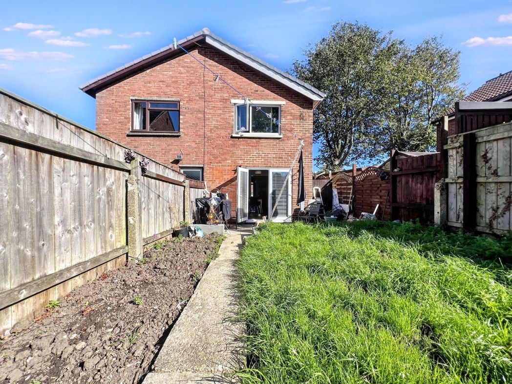 Property image 18 of 20