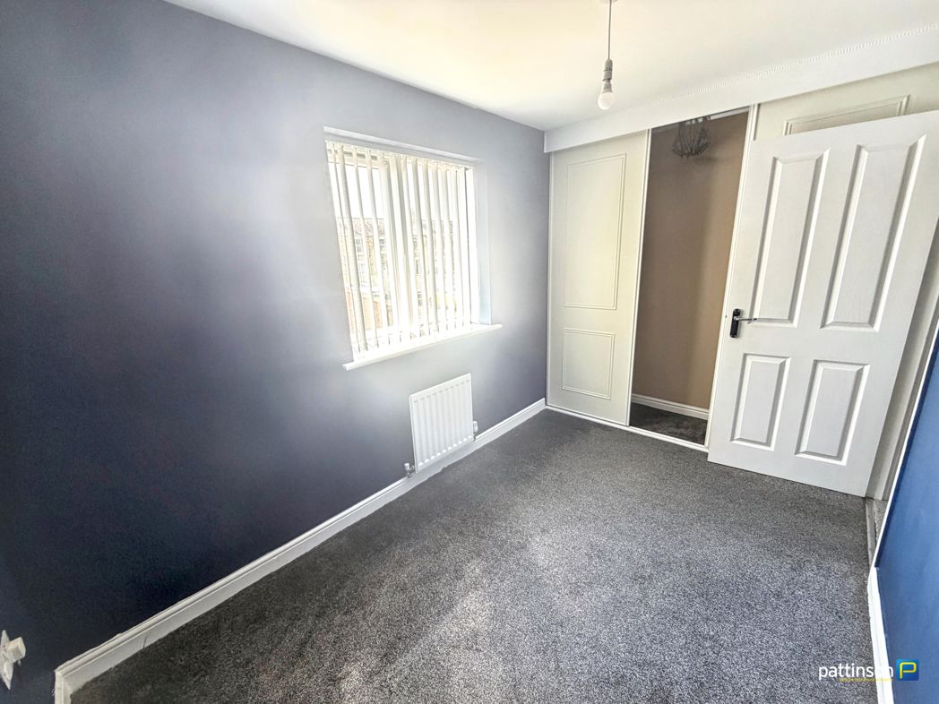 Property image 8 of 9