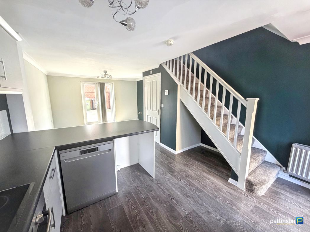 Property image 5 of 9