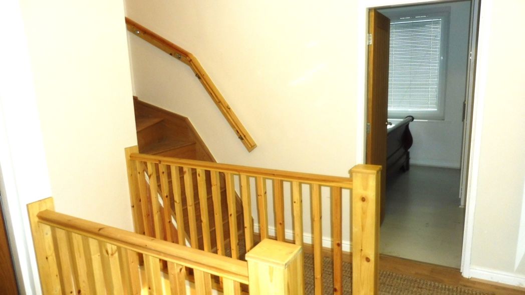 Property image 8 of 16