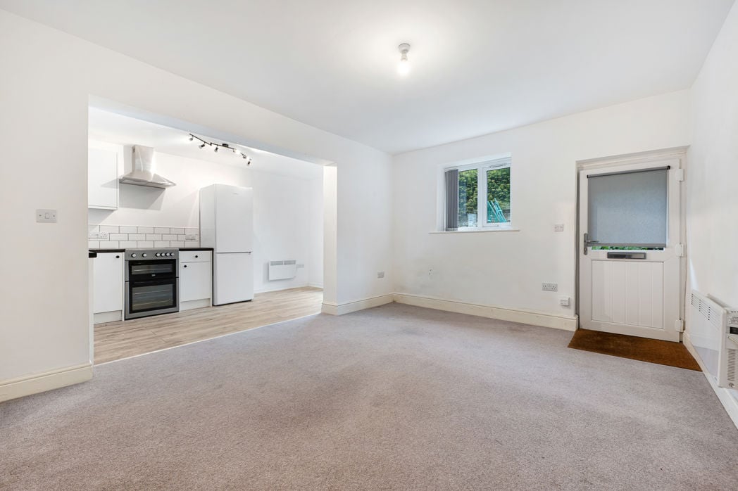 Property image 18 of 38