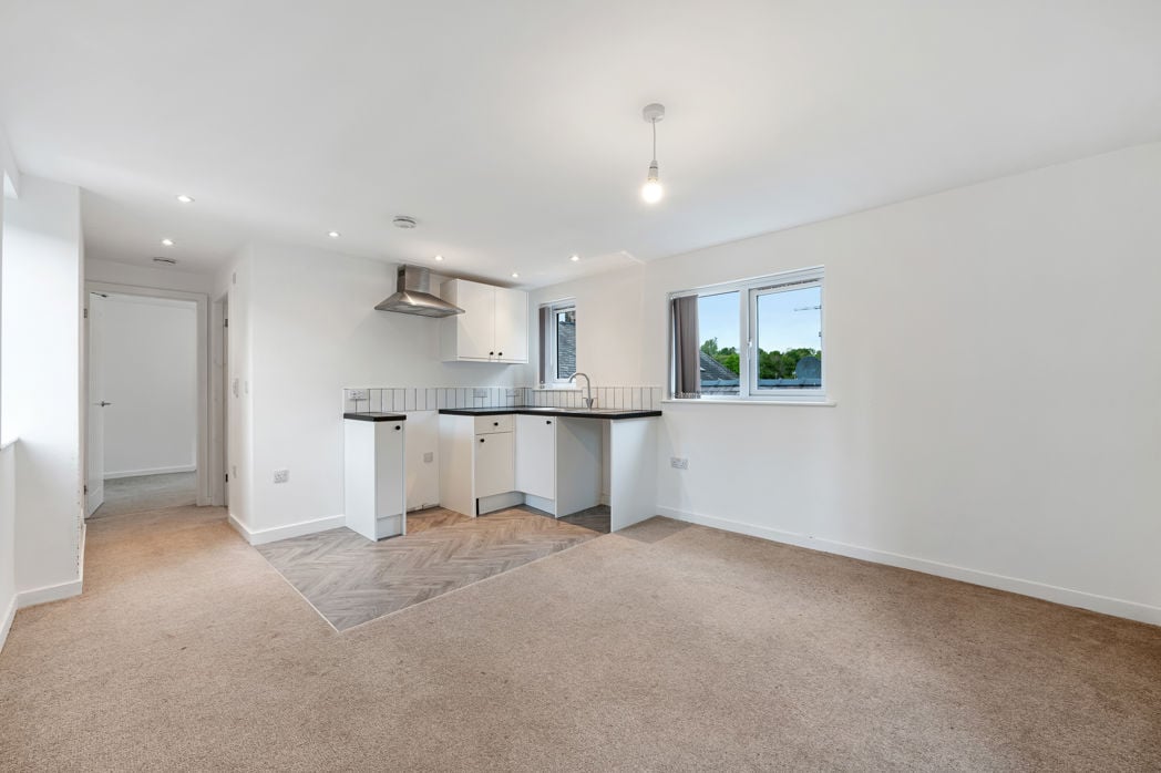 Property image 22 of 38