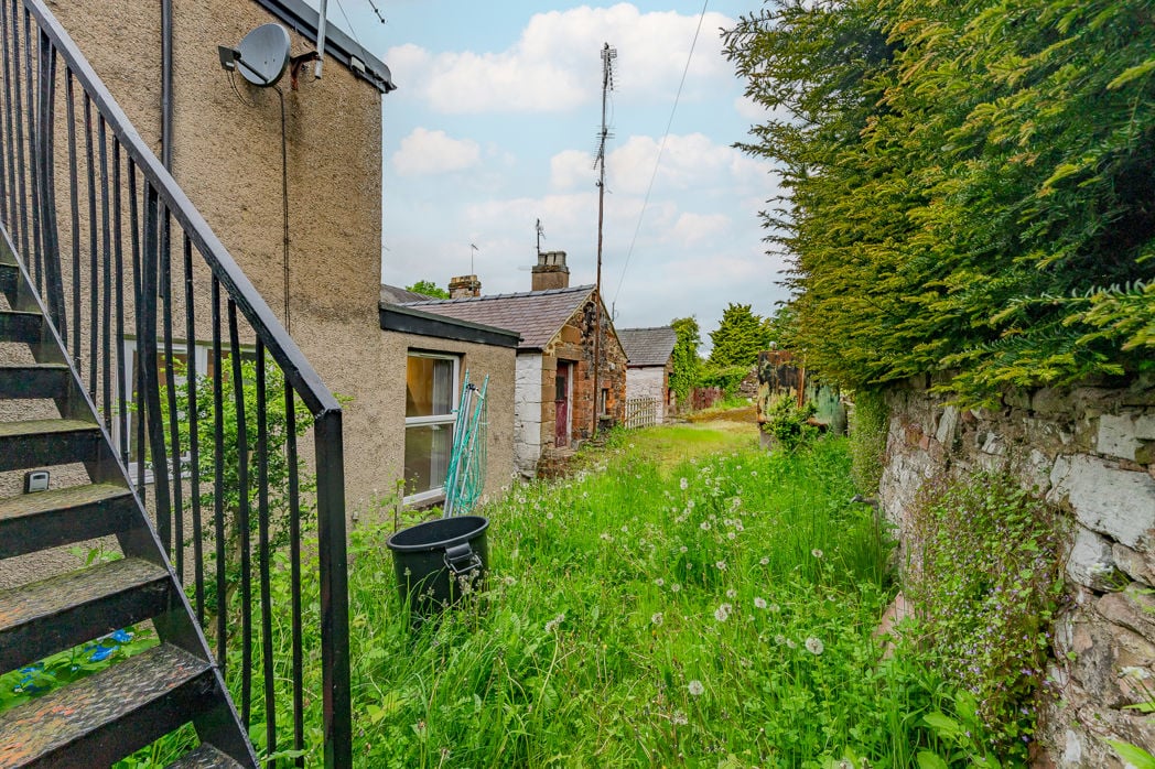 Property image 30 of 38