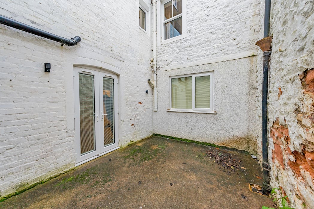 Property image 36 of 38