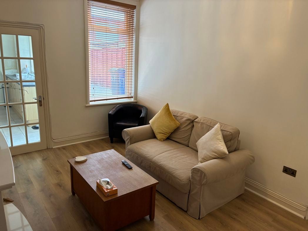 Property image 4 of 15