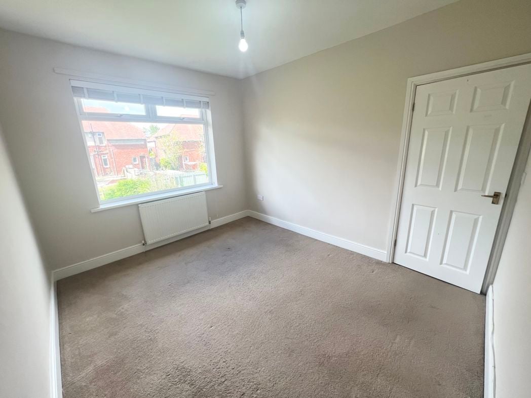 Property image 5 of 8
