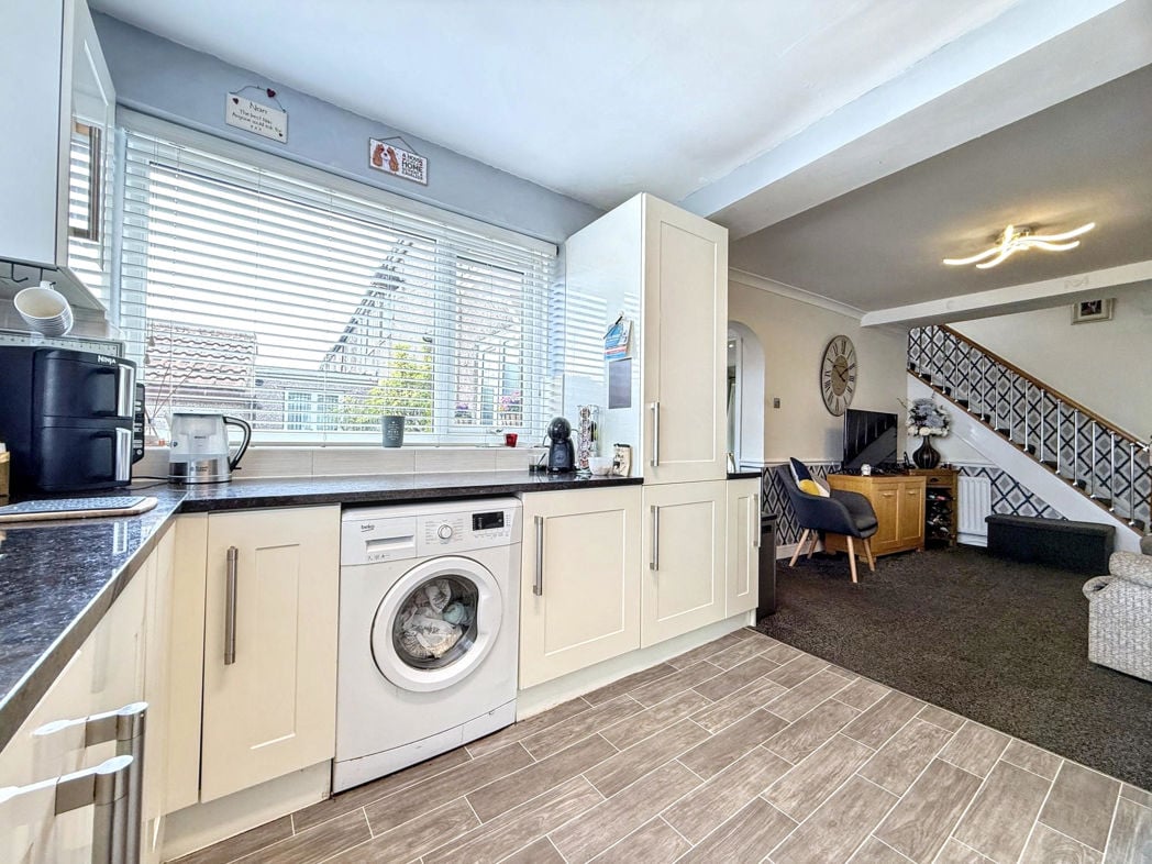 Property image 4 of 22