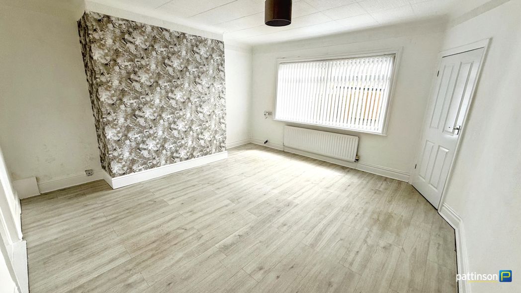 Property image 3 of 19