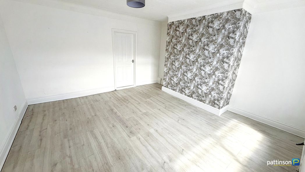 Property image 4 of 19