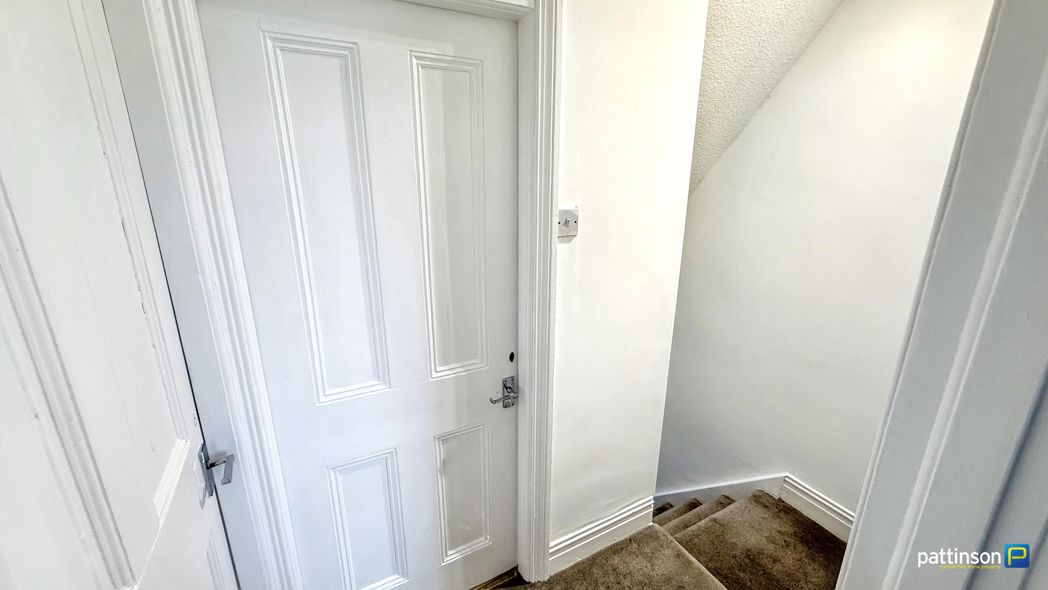 Property image 10 of 19