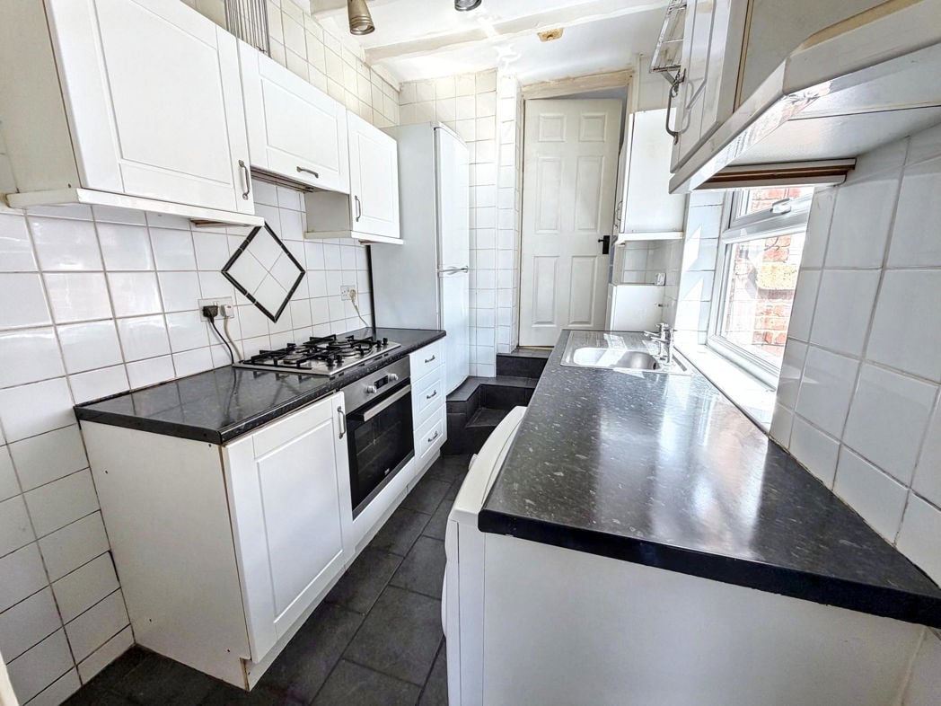 Property image 2 of 8