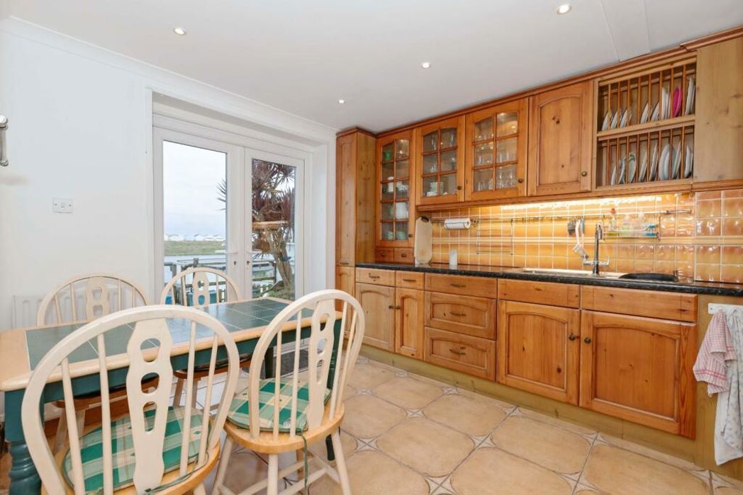 Property image 5 of 20