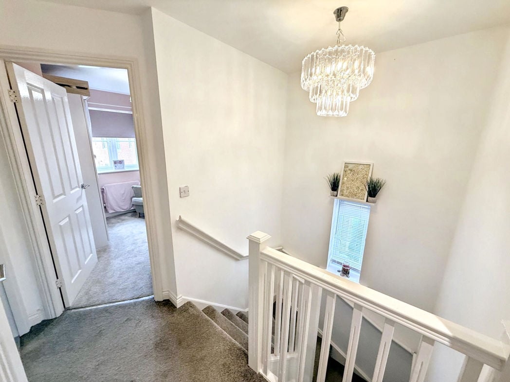 Property image 13 of 19