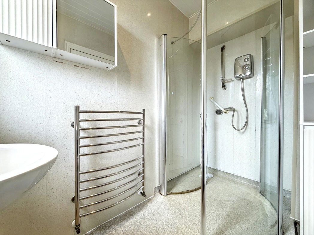 Family Shower Room