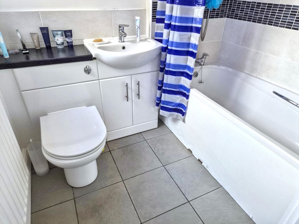 Property image 7 of 11