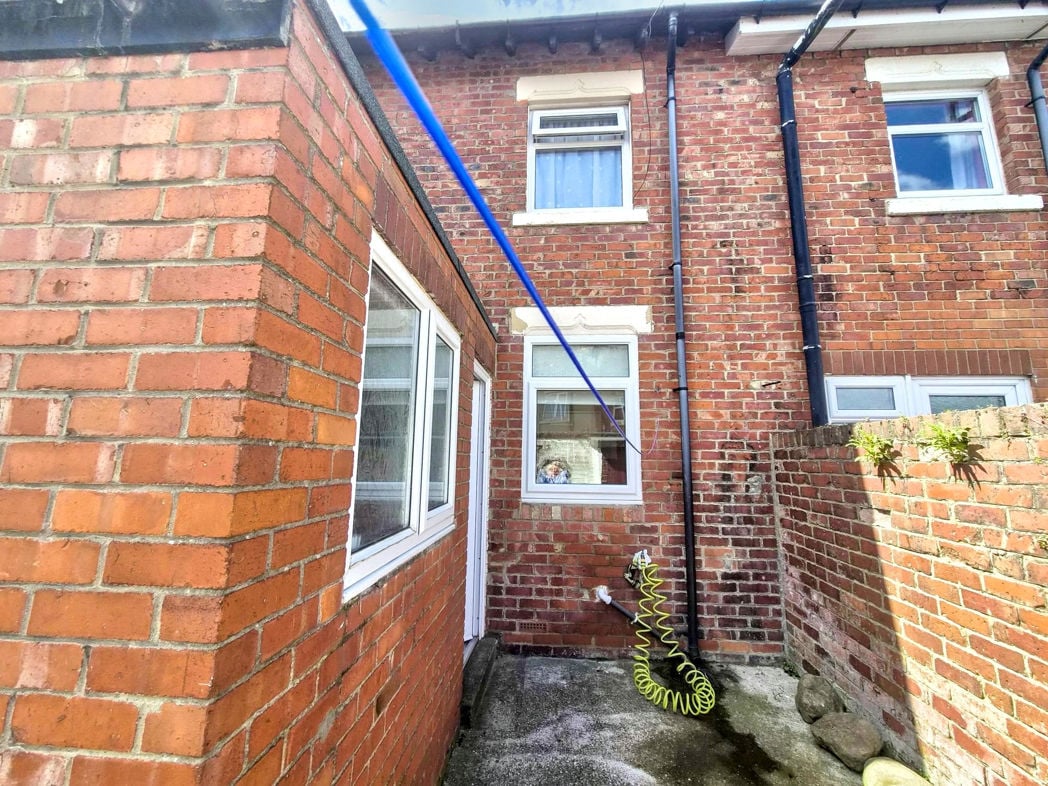 Property image 11 of 11