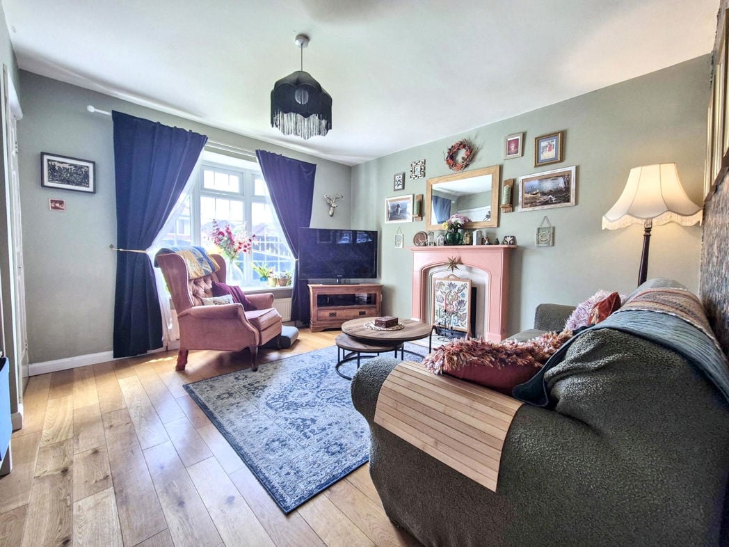 Property image 2 of 26