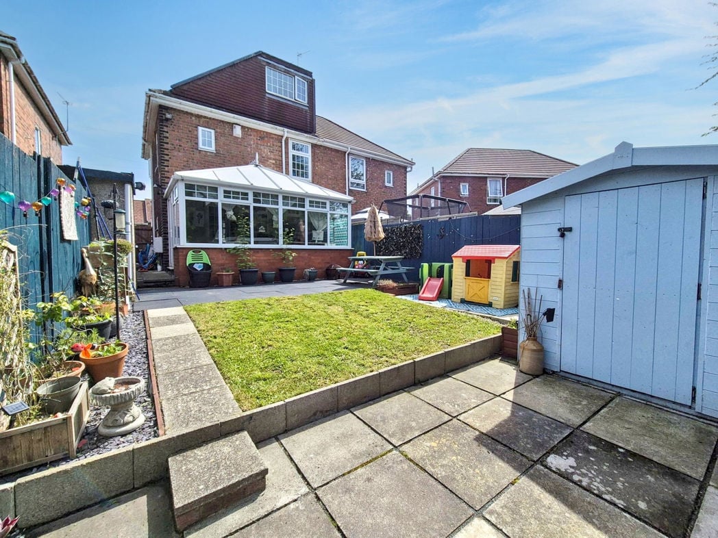 Property image 3 of 26