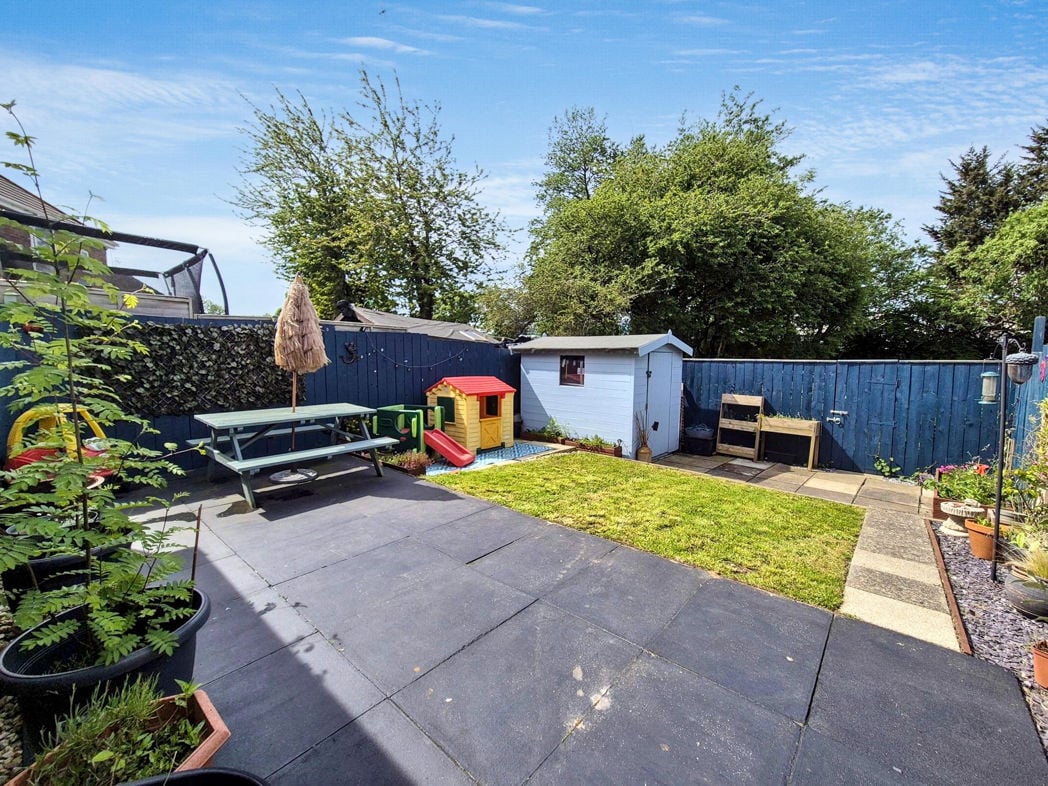 Property image 23 of 26