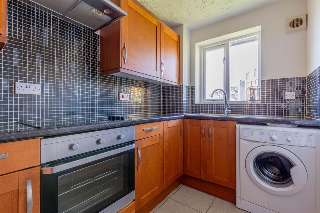 Property image 3 of 10