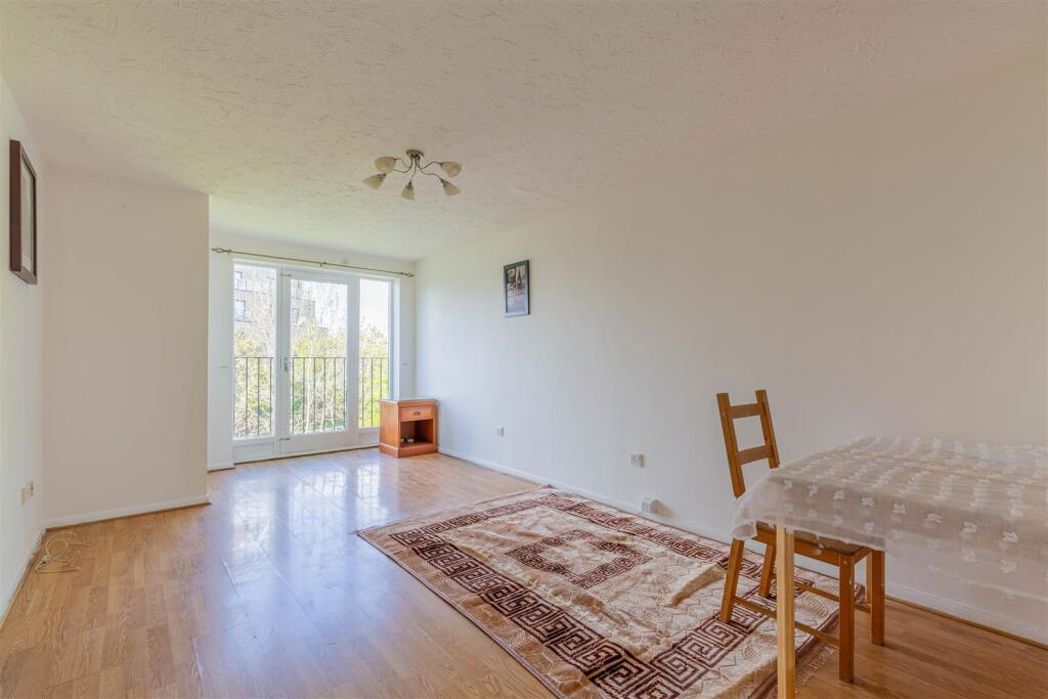 Property image 4 of 10